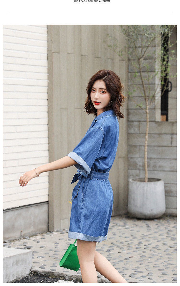 JUMSUIT JEAN ĐÙI CỔ VEST